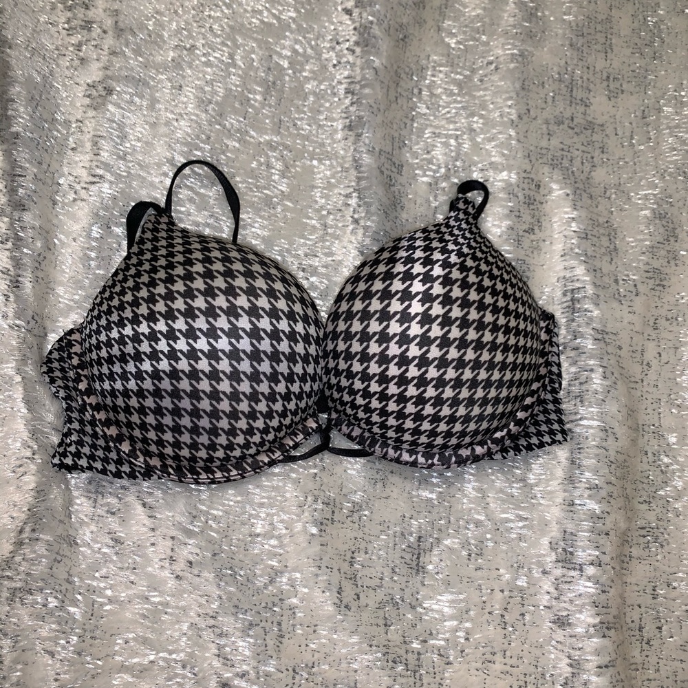 New Checkered Victoria’s Secret Bra